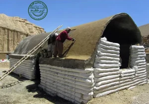 ساخت و ساز ابرخشت - پیش دبستانی - ساخت خانه ها با کیسه زمین